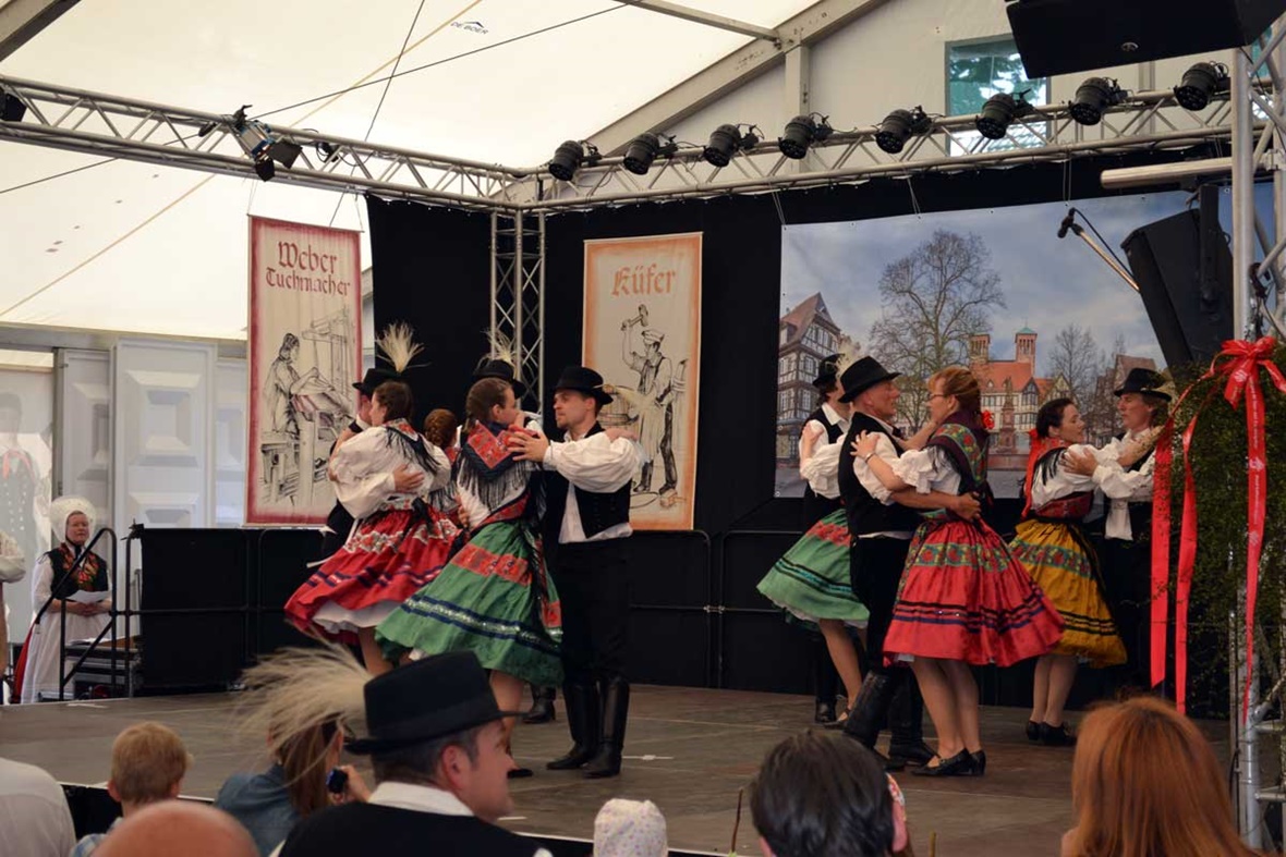 Hessentag Rüsselsheim volkstanz vorführung